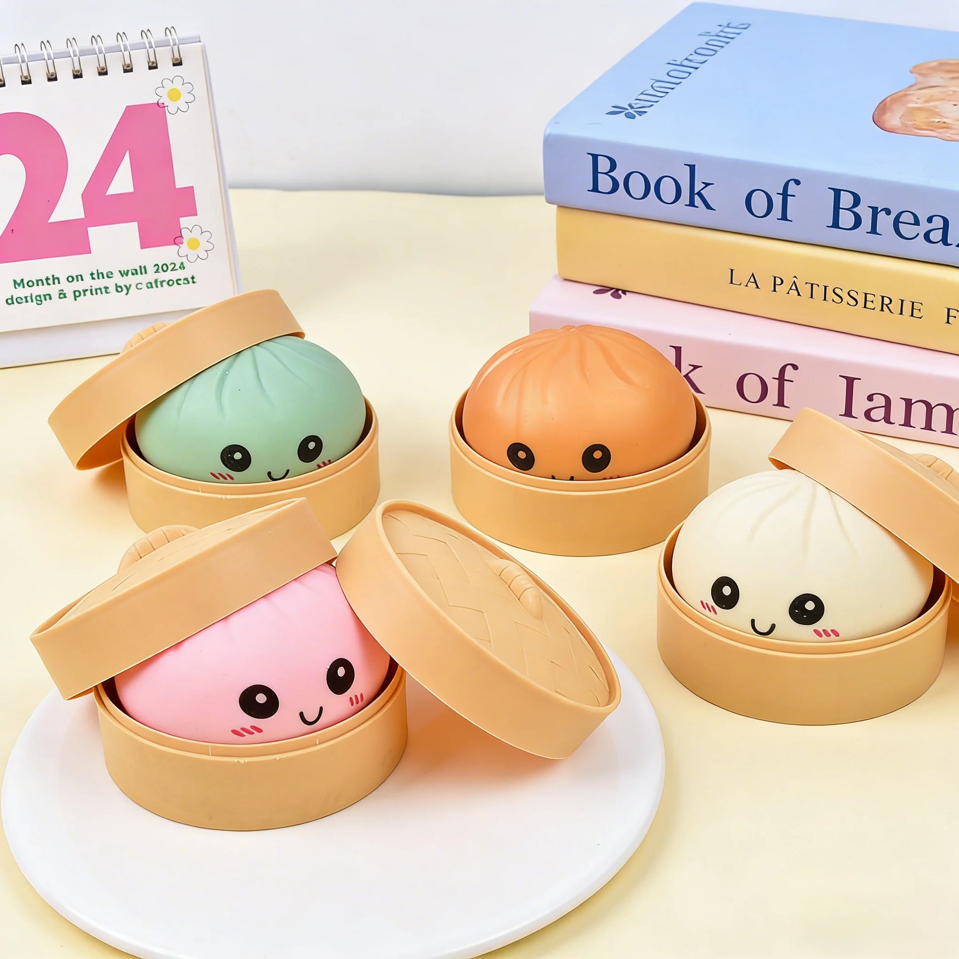 Simulation Dumpling Squishy Rebound Soft Squeeze Stress Ball with Bamboo Steamer Box Anti-Stress Toy Sensory for Creative Gift